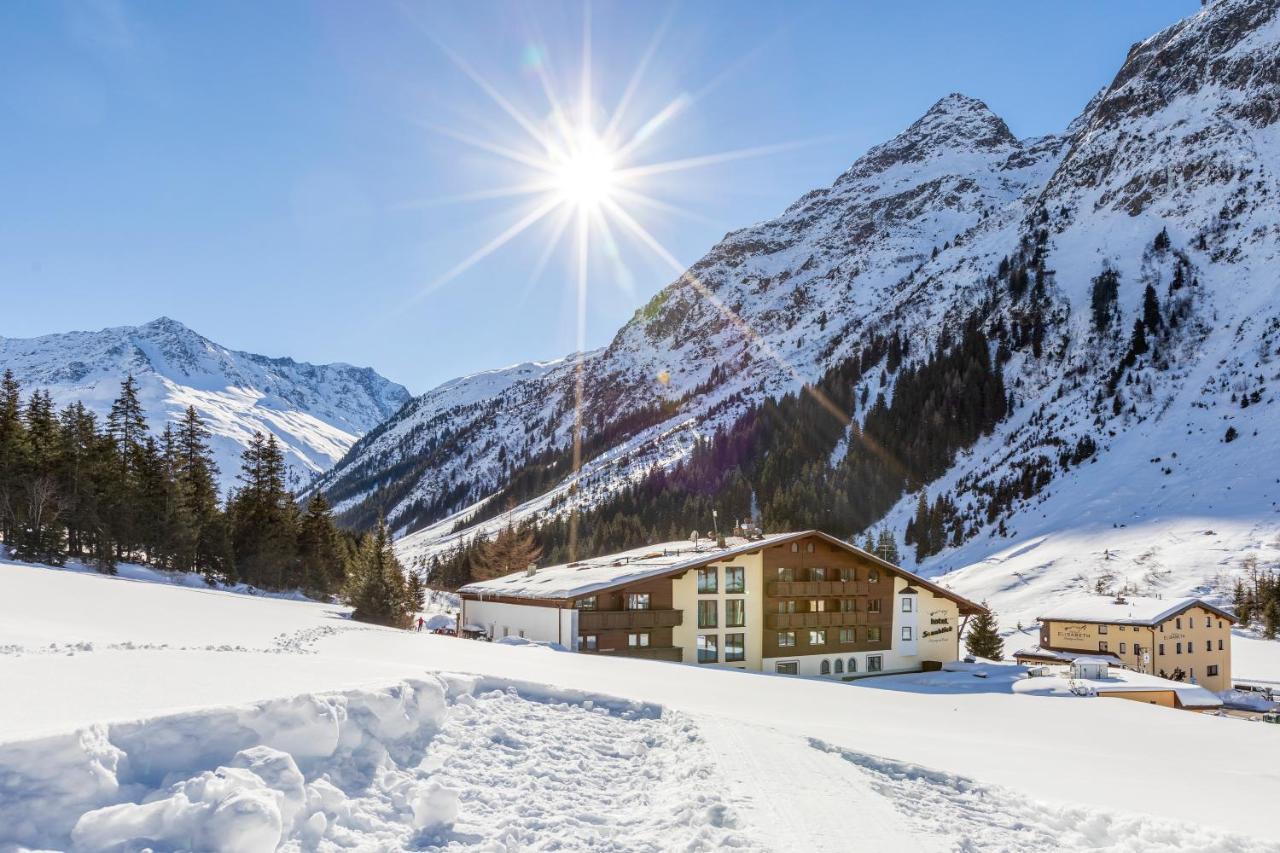 Hotel Sonnblick Sankt Leonhard im Pitztal Kültér fotó