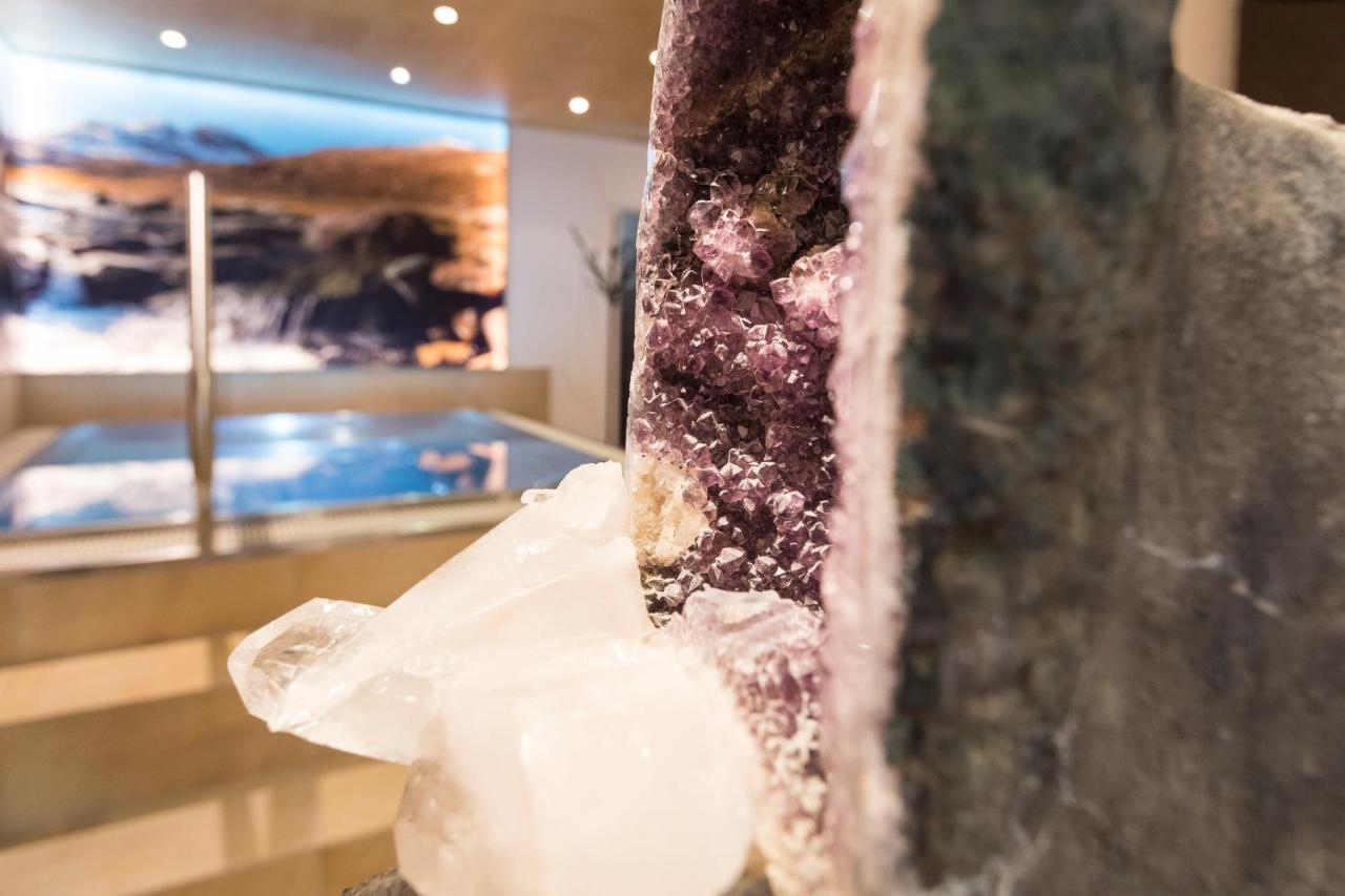 Hotel Sonnblick Sankt Leonhard im Pitztal Kültér fotó
