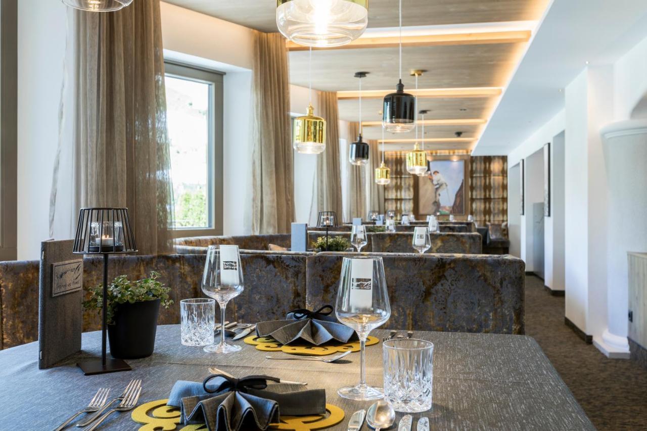 Hotel Sonnblick Sankt Leonhard im Pitztal Kültér fotó