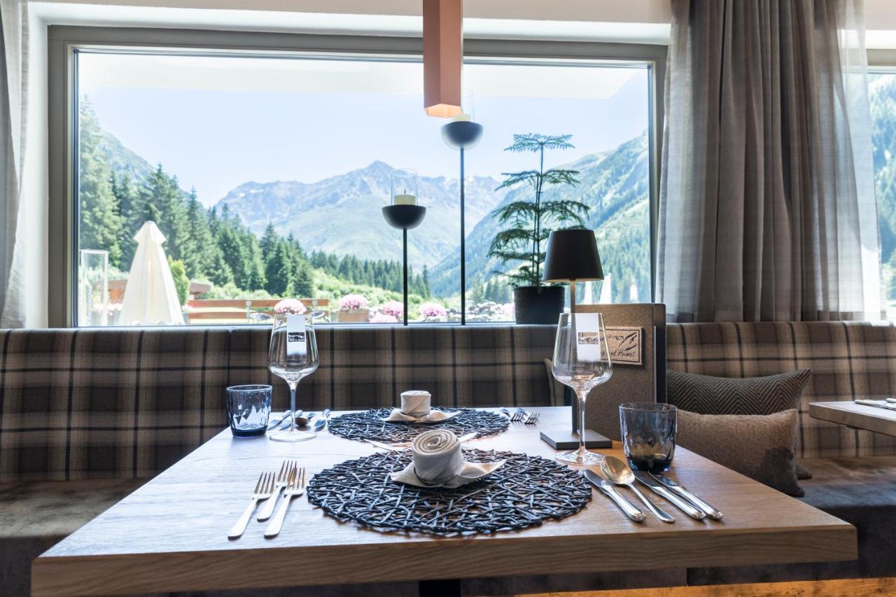 Hotel Sonnblick Sankt Leonhard im Pitztal Kültér fotó