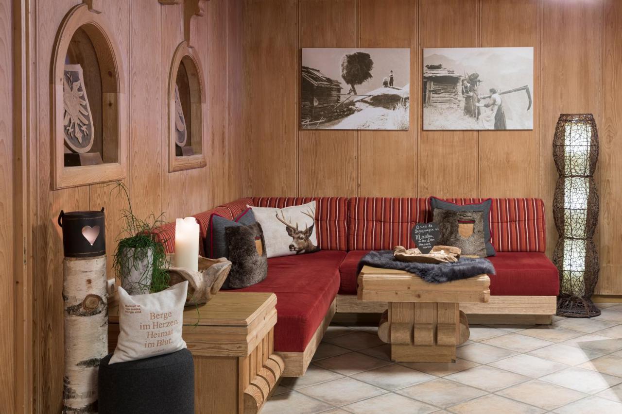 Hotel Sonnblick Sankt Leonhard im Pitztal Kültér fotó