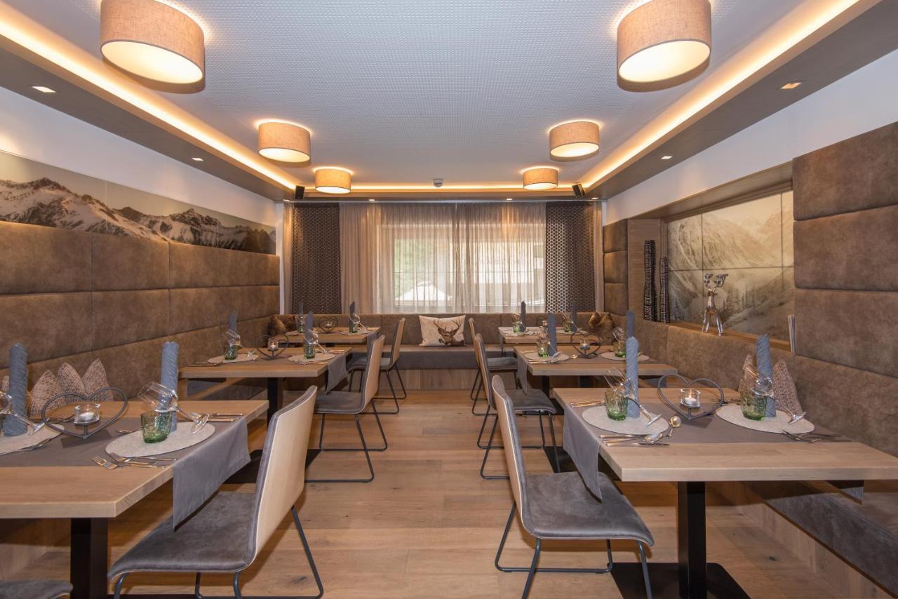 Hotel Sonnblick Sankt Leonhard im Pitztal Kültér fotó